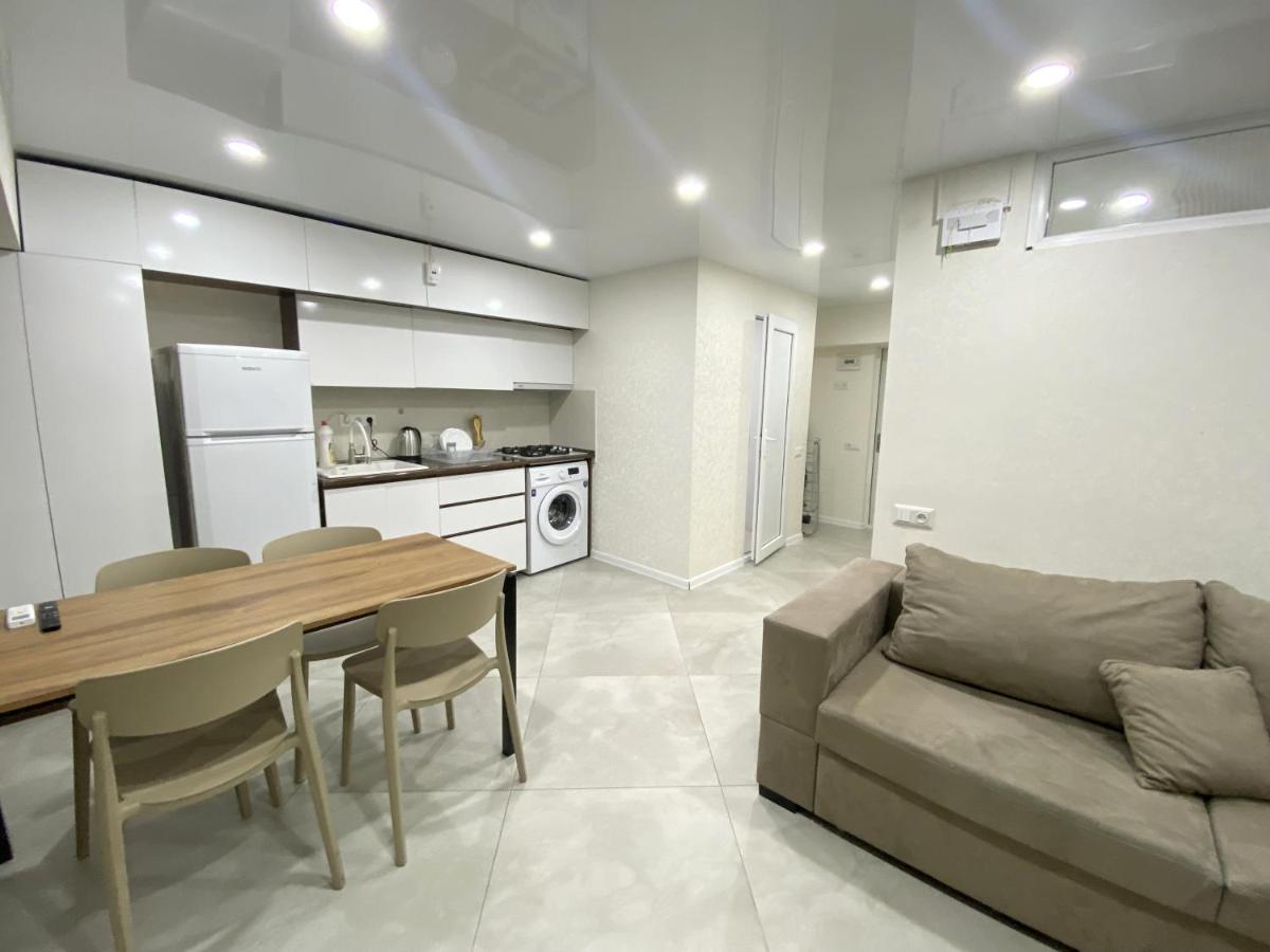 Gss - B Apartment Tbilisi Eksteriør bilde
